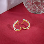 Pear Drop Motif Pendant in Polished Gold